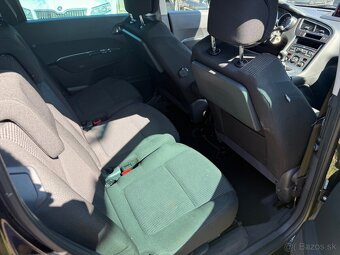 Peugeot 5008 1.6 HDi FAP Exclusive - 17