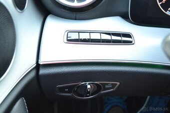 Mercedes-Benz E trieda Kupé 300d - 17