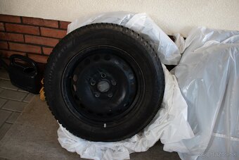 Volkswagen Golf Plus 1.6 TDI Comfortline - 17