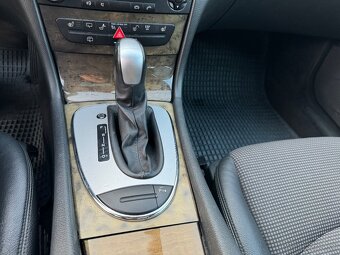 Mercedes E280 T (W211/S211) - 17
