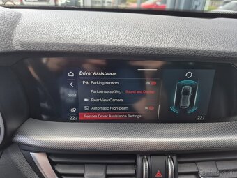 Alfa Romeo Stelvio 2.2 JTD 190k Super AWD A/T - 17