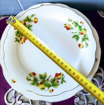 Porcelánové misy , taniere - 17