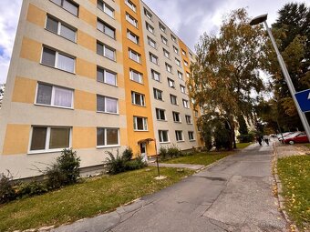 Exkluzívne na prenájom 4 izbový byt v Nitre - Chrenová 1 - 17