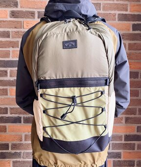 Ruksak / batoh billabong - 17