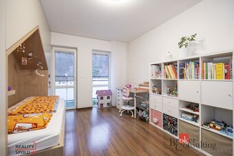 Moderný 3 izbový byt na predaj Banská Bystrica, priestranný  - 17