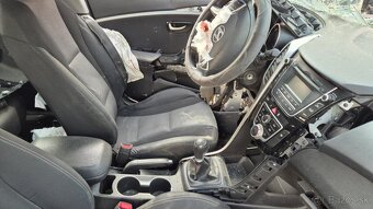 Hyundai I30 1,4CRDI 66kw kód motora: D4FC - 17