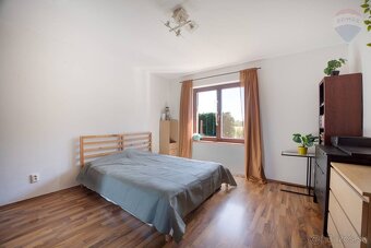 5-izbový rodinný dom s garážou v Kalinkove - 17