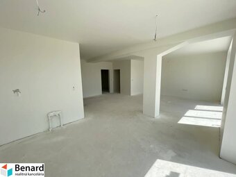 PREŠOV-3 IZBOVÝ BYT, NOVOSTAVBA, 85 m2,SOLIVAR.,UL. ZLATOBAN - 17