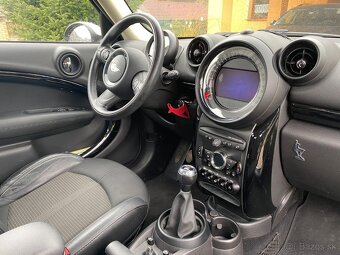 Mini Countryman Cooper D ALL4 - 17
