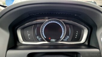 Volvo XC60 2.4 D5 -158kw AWD 4x4 - 17