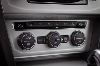 Volkswagen Passat Variant 2.0 TDI - 17