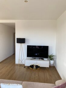 prenájom exkluzívne 2-izbový byt blízkosti Horského Parku. - 17