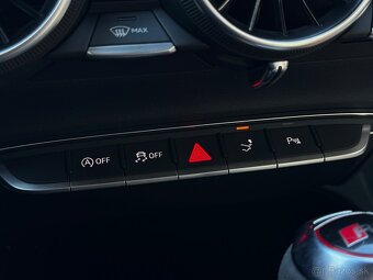 Audi TT RS Coupe - 17