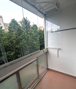 2 izb. Bukurešťská ul. OV, 2.p. Lo, kompletne rekonštruovaný - 17