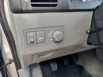 Kia Sorento 2.5 CRDi 103kw M/5 Rok 2005 4x4 Redukcia - 17