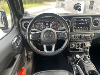 Jeep Wrangler UNLIMITED 2.0T 272k 8T Sahara Odpočet DPH - 17