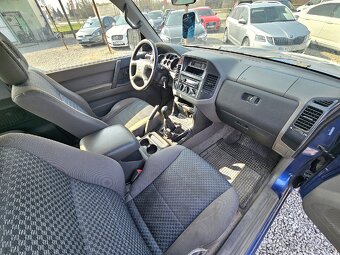 Mitsubishi Pajero 2.5 TD GL - 17