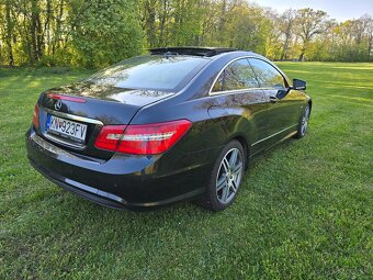 Mercedes Benz E-Classe 220 CDI 150KW Automat r.v.2011Panoram - 17