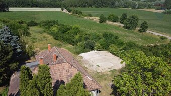 3-izbový RD na 34-árovom pozemku v Šarovciach - 17