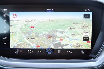 Volkswagen Touareg 3,0 TDI Elegance 4motion - 17