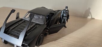 BATMAN JADA kovová kolekcia BATMOBILE, mierka 1:24 - 17