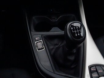 BMW Rad 1 116d, 85kW, TOP STAV, SEZÓNNE PREZUTIE - 17