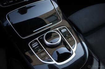 Mercedes E trieda All-Terrain 220d 143kW 4MATIC AT9 - 17