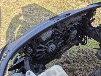 Rozpredám Audi A6 C6 2009 (facelift) - 17