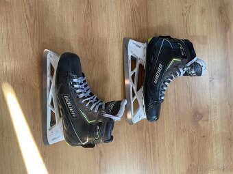 Brankárska výstroj - 17