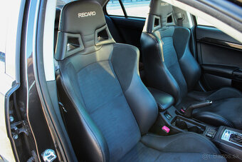 Mitsubishi Lancer EVO X 2.0 MIVEC Turbo 4WD TC-SST 4WD MR - 17