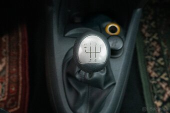 Renault Clio 1.2i, SR vozidlo - 1.majiteľ - 17