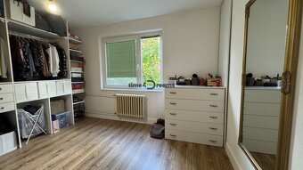 NA PREDAJ 9 izbový rodinný dom v obci Cabaj Čápor - 17