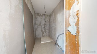 4 izbový rodinný dom tichej lokalite, parkovanie, oplotenie, - 17