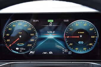Mercedes-Benz EQC 400 ELEKTRO 4MATIC SR 2022 DPH - 17