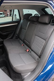Škoda Octavia Combi 1.4 TSI Elegance DSG - 17