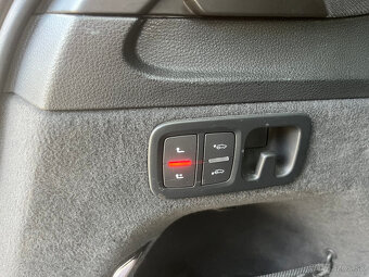 Audi Q7 3.0 TDI ,QUATTRO, PANO, S-LINE, 22 ALU, NIGHT VISION - 17
