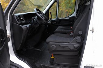 Predám IVECO DAILY 2020, 35S16, 2.3L, 156HP - 17