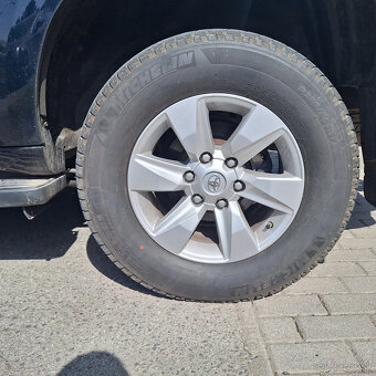 Toyota Land Cruiser 2.8 D-4D  Trend A/T 4x4 - AJ NA SPLATKY - 17