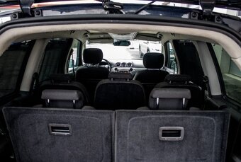 Ford Galaxy 7miestné - 17
