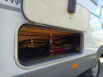 Obytný automobil Hymer B544,2.8idTd,2xklima,6mist  - 17
