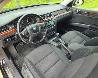 Škoda Superb 2.0 TDI 103KW/140 koní R.V.09/2010 - 17