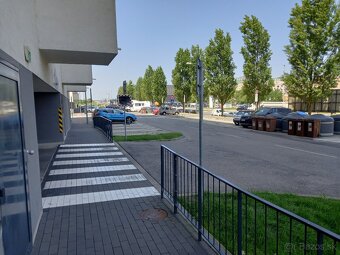 Vonkajšie parkovacie miesto Slnečnice, zóna mesto pred A2 - 17