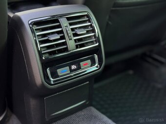Volkswagen Passat Variant 2.0 BiTDI 240kBMT R-Line Highline - 17