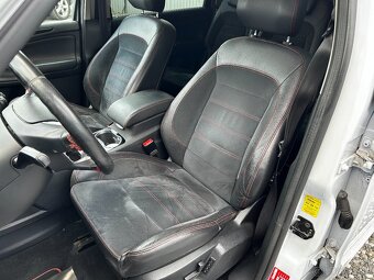 Ford S-Max 2.0 EcoBoost SCTi Titanium A/T - 17