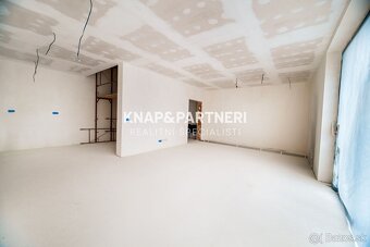 NOVOSTAVBA, AMFIK HOUSE, MEZONETOVÝ 4 IZBOVÝ BYT „D“ S TERAS - 17