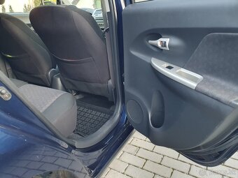 Toyota Urban Cruiser 1.33 VVT-i Sol - 17