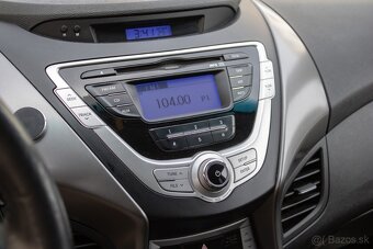 Hyundai Elantra 1.6i /aj na splátky/ - 17