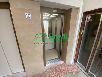 Nitra Chrenová prenájom 2 izbový byt s dvomi balkónmi ID 566 - 17