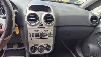 Opel Corsa D 1,2i 59kw kód motora: Z12XEP - 17