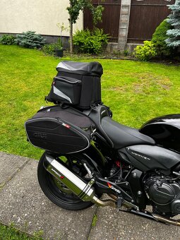 Honda hornet 600 - 17
